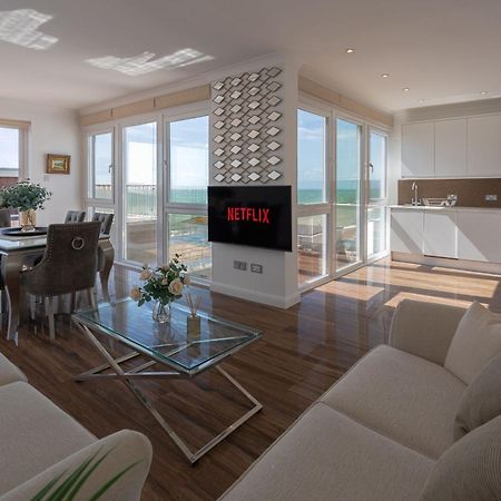 Penthouse Paradise: Beachfront Luxury with Spa & Rooftop Views Brighton Exterior photo